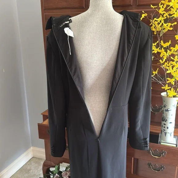 Lauren Ralph Lauren Crepe Long-Sleeve Black Gown Size 12 NWT - Picture 10 of 13